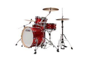 Tama Starclassic Drum Kit Walnut, Birch, Garnet Red Sparkle WBR32RZS-GRS